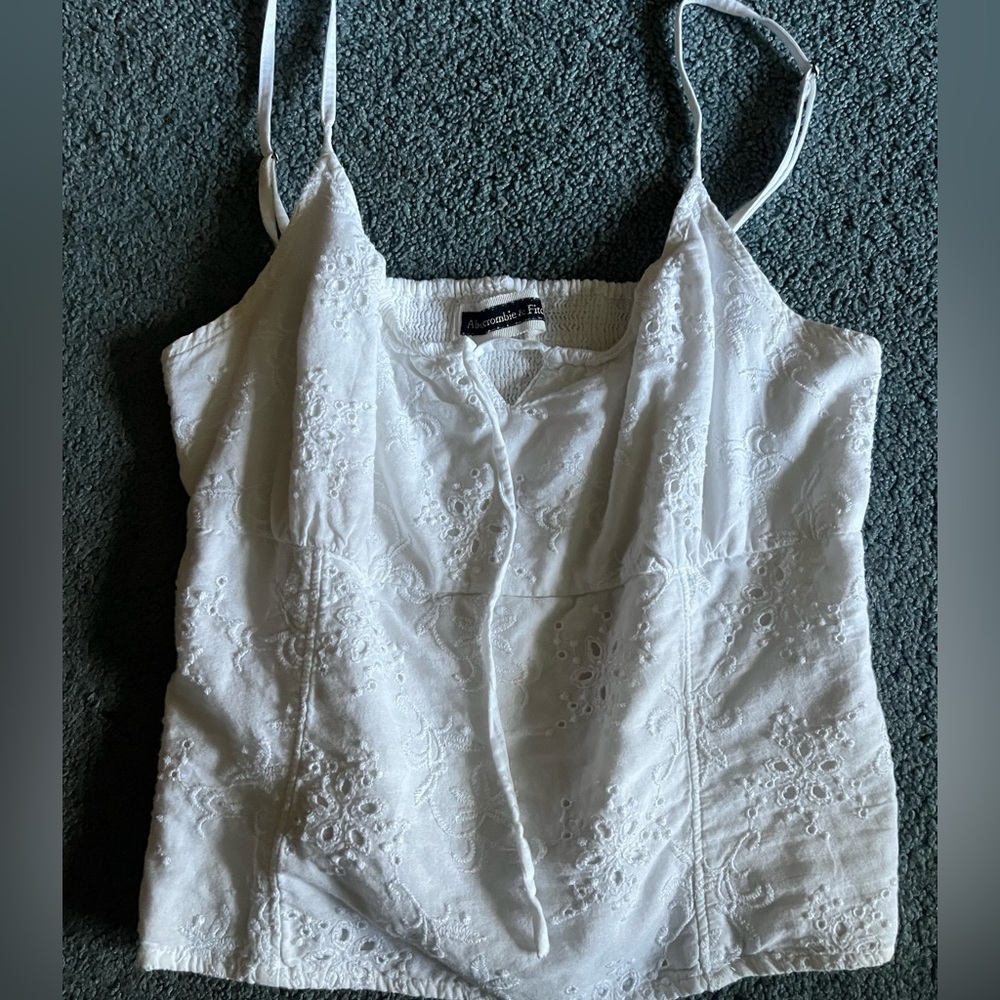 abercrombie brunch top